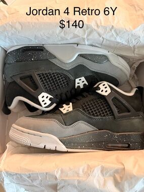 Jordan 4 Retro